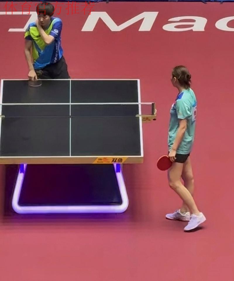 颈部不舒服,王曼昱已经返回北京治疗,河北3-0战胜黑龙江女团 颈部不舒服,王曼昱已经返回北京治疗,河北3-0战胜黑龙江女团